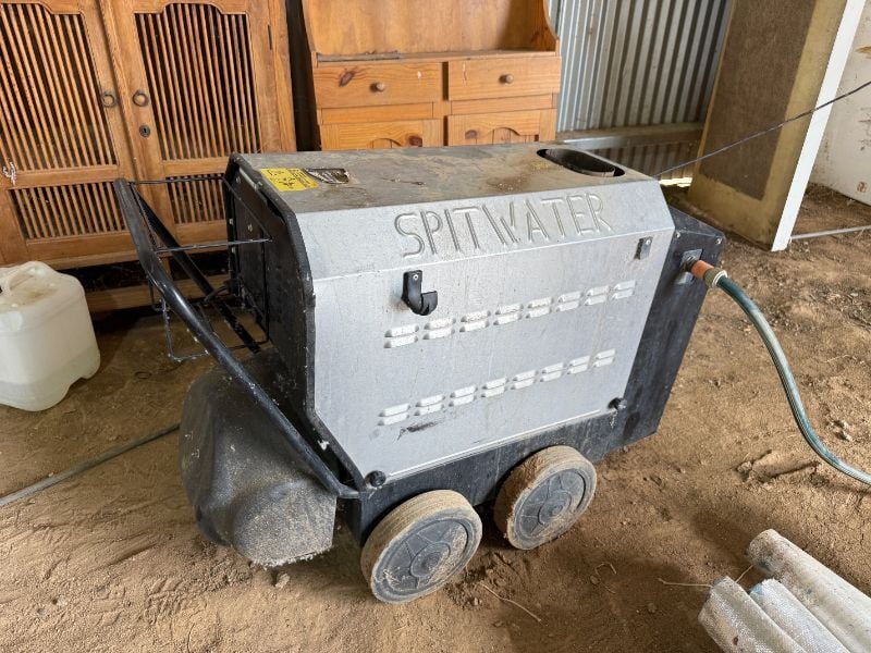 1638968515996786564_38dc9bbd-b3bd-4600-9271-d0a1386eaf6c