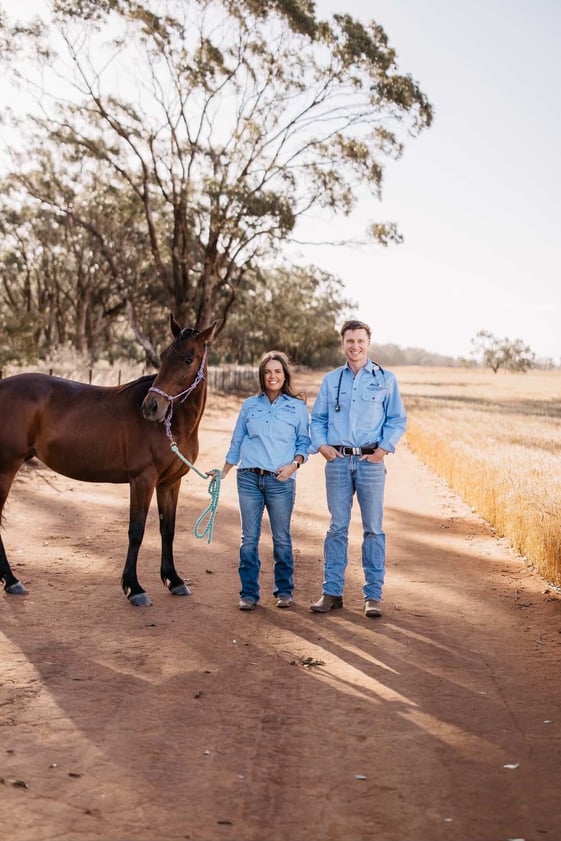 5B5C7F40-0B00-4BEC-A53A-614084C683CE