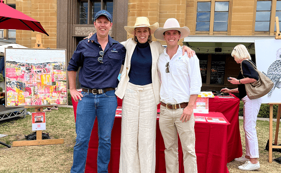 Auctionsplus Buy From the Bush Stand