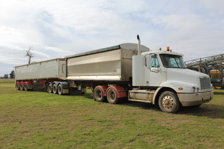 lot 27 Century Class Freight Liner, B-Double Tipper auctionsplus