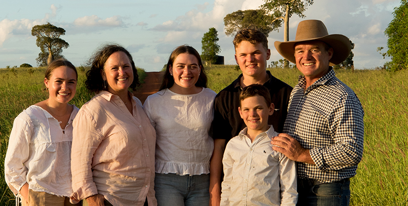 'Our dams are useless': How a carbon project transformed this Queensland property