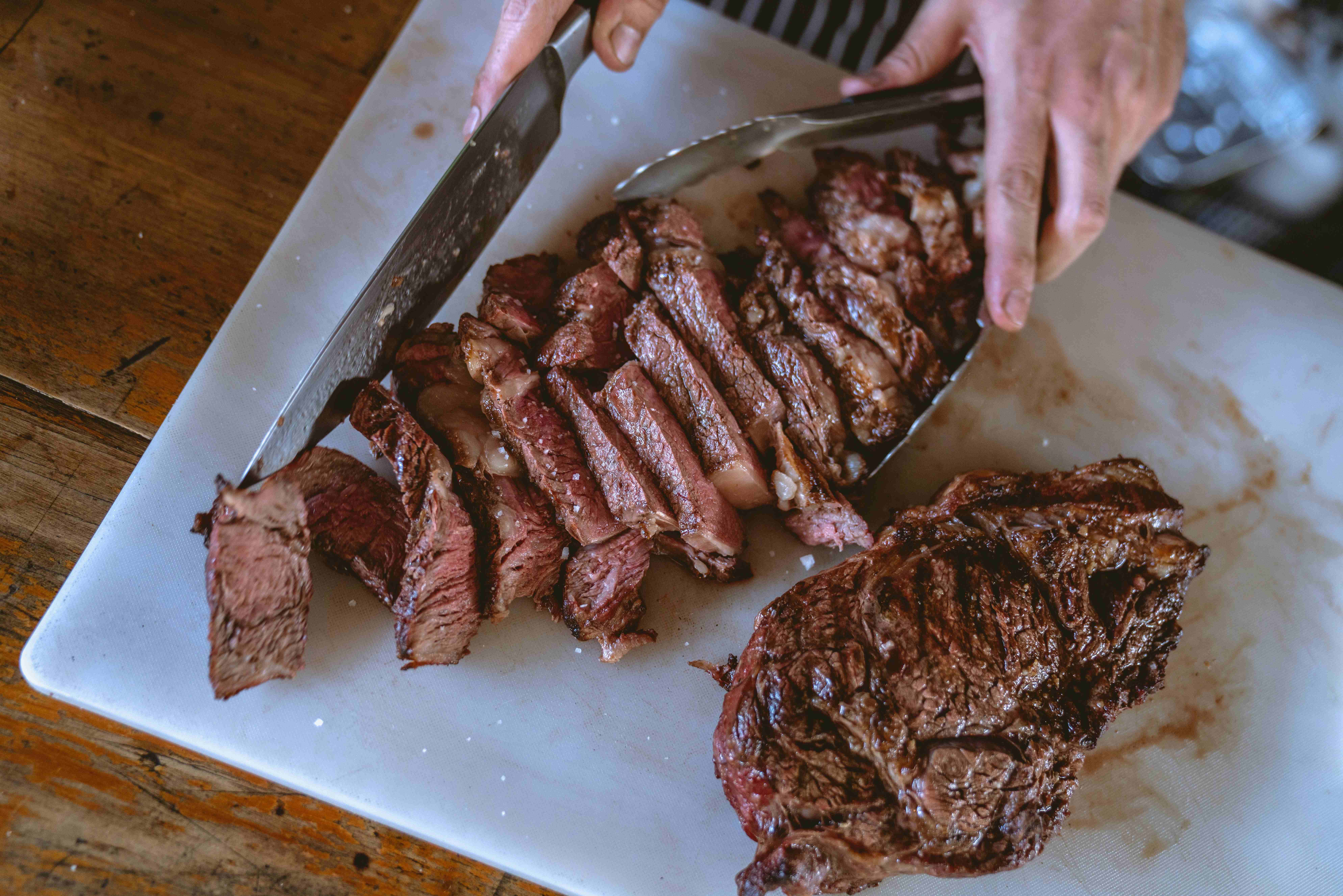 Record US beef prices expected, as volatility ensues for chicken and pork