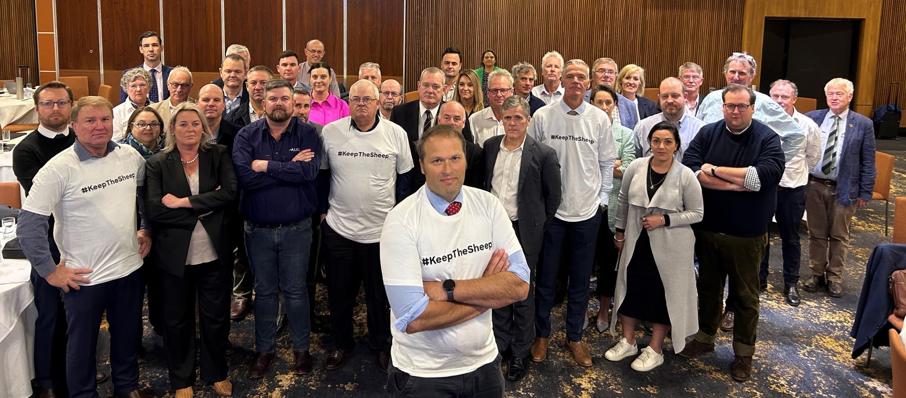 Ag leaders united in vote of no confidence in Federal Government